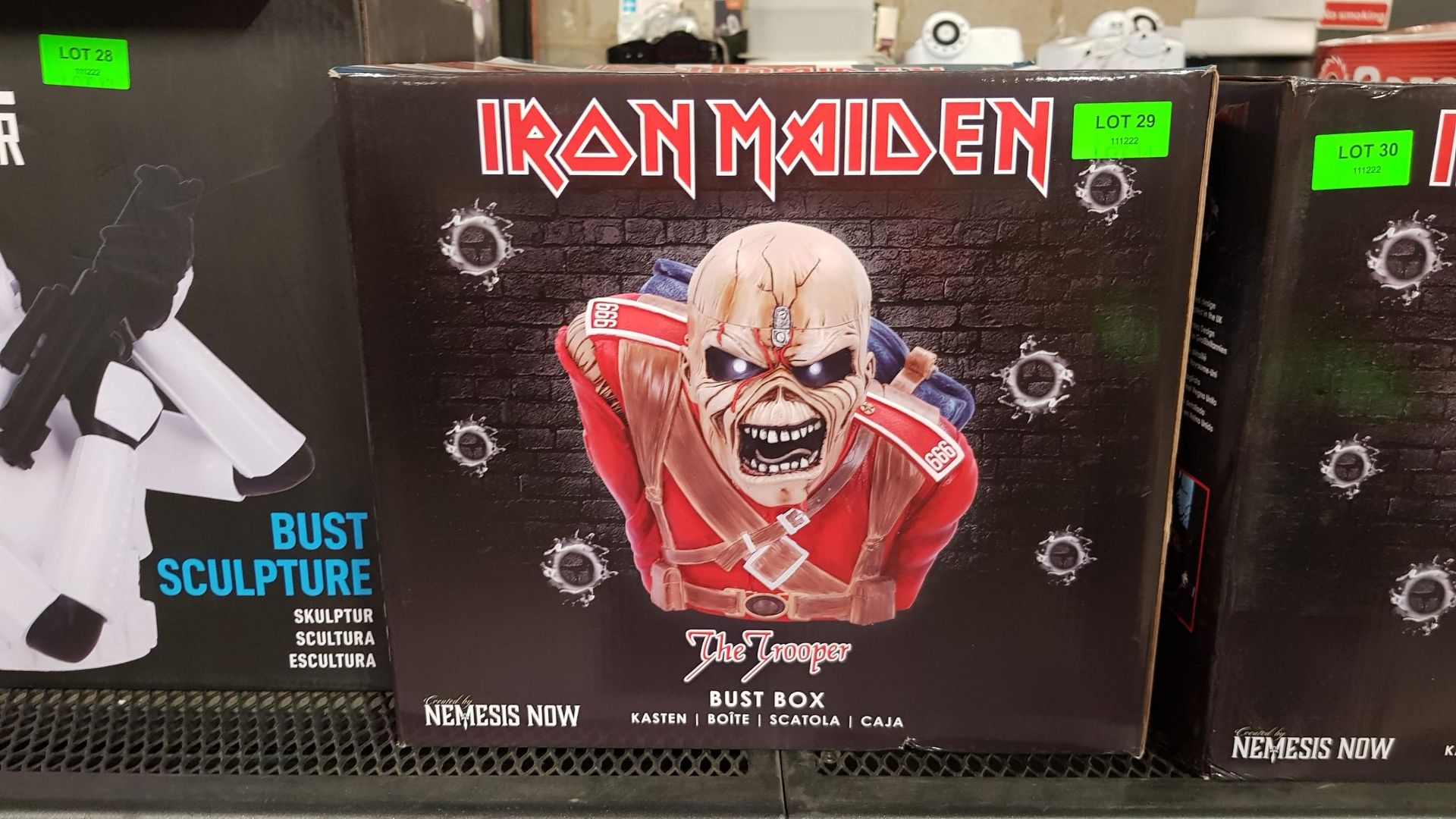 (29/R9) RRP £149. Iron Maiden Trooper 26cm Bust Box. (Unit Has Return To Manufacturer Sticker). - Image 6 of 6