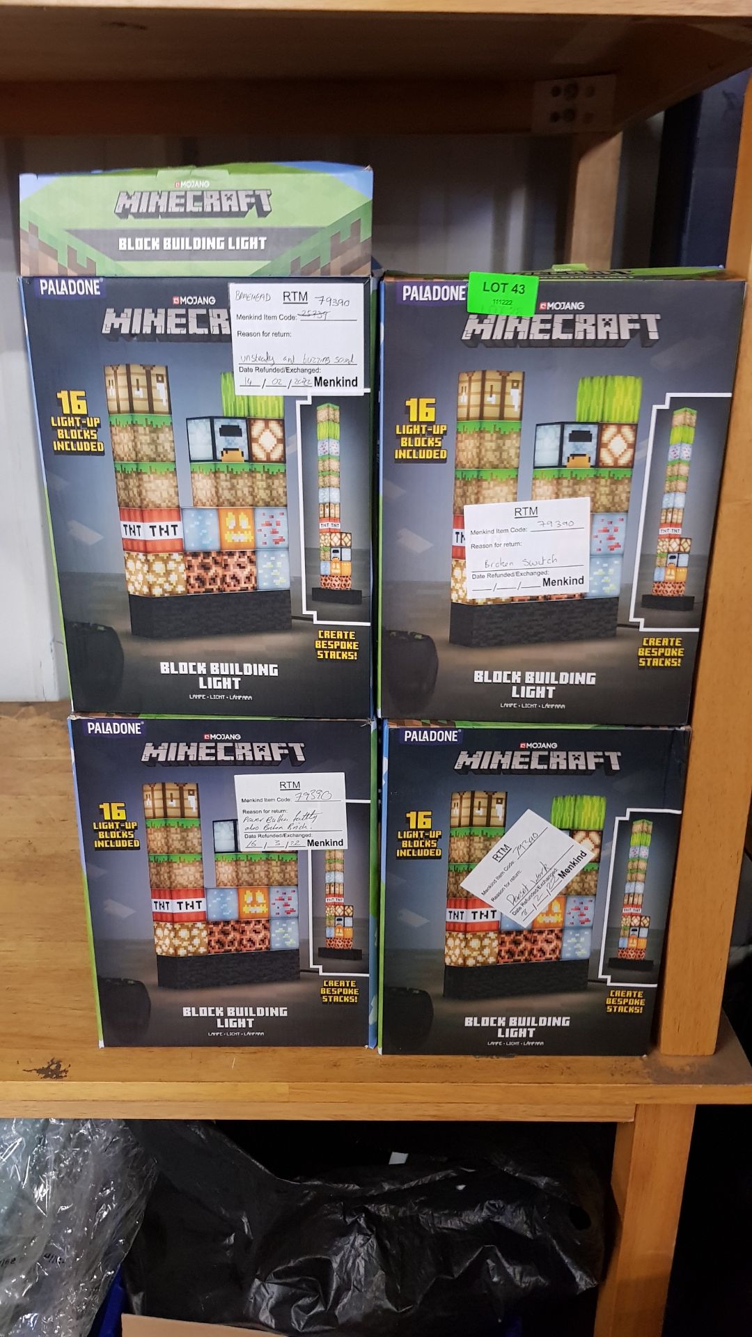 (43/R9) Lot RRP £152. 4x Minecraft Block Building Lights RRP £38 Each. (All Units Have Return To... - Image 4 of 5