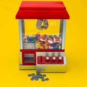 (71/R9) Lot RRP £180. 4x Candy Grabber Arcade Style Retro Claw Machine RRP £45 Each. (Stock Photo...