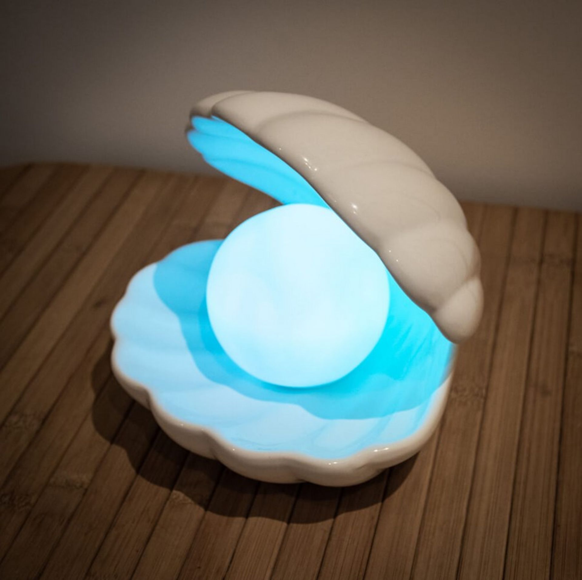 (272/7F) Lot RRP £106. 5x Items. 1x Colour Changing Clam Light RRP £18. 1x Zen Garden RRP £15. 1x... - Image 2 of 15