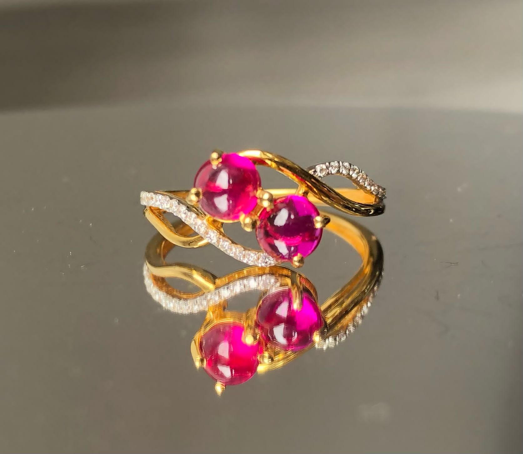 Beautiful Natural Unheated/untreated Burma Ruby With Diamonds & 18kGold - Image 9 of 11