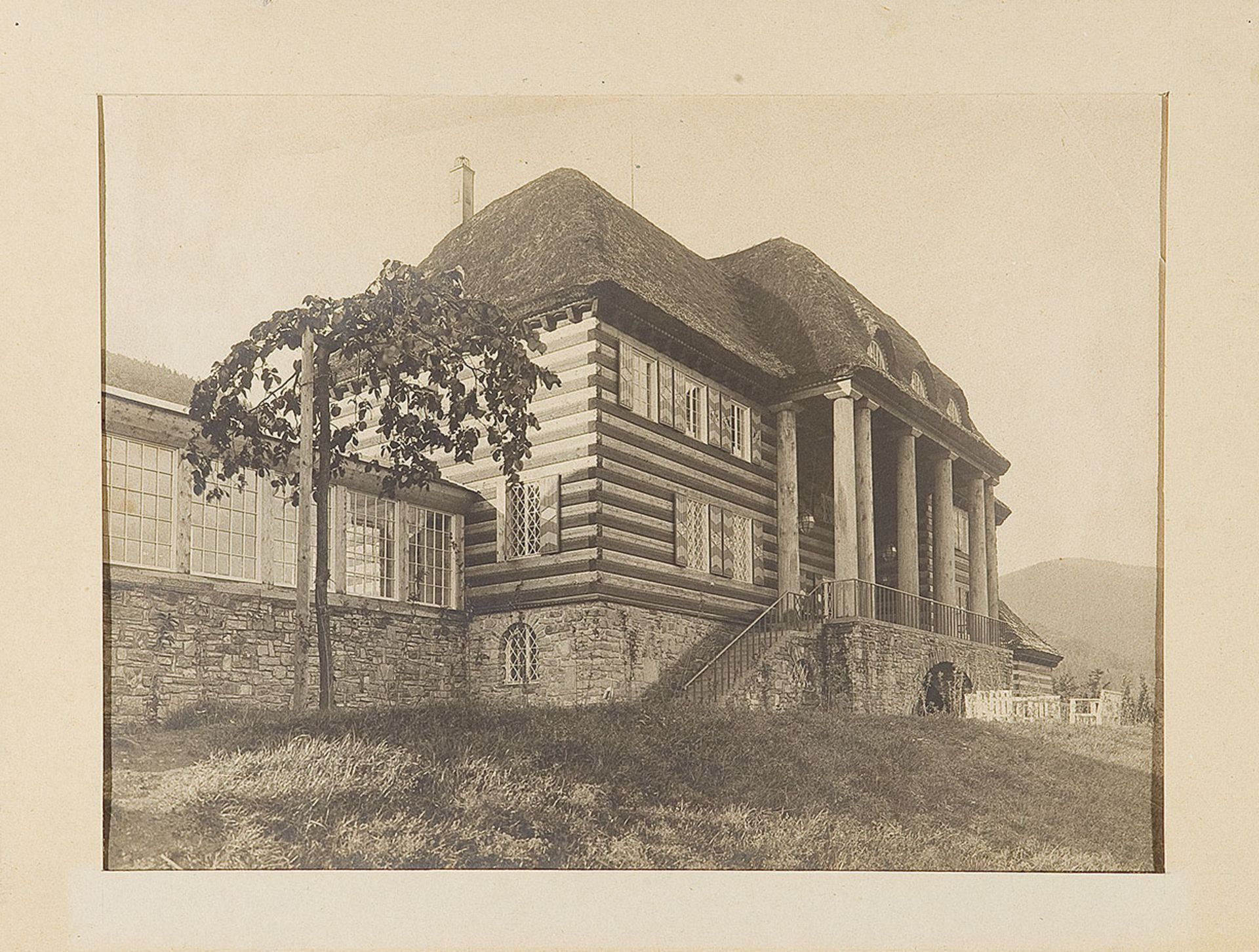 UNKNOWN PHOTOGRAPHER Villa Primavesi in Winkelsdorf