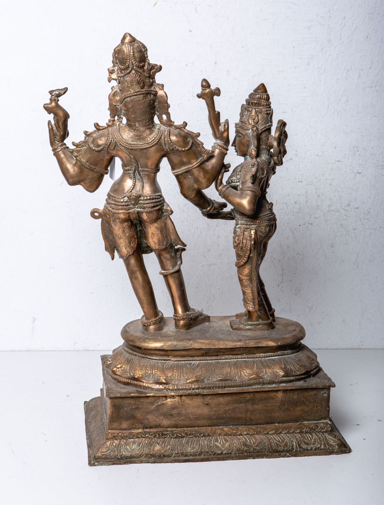 KünstlerIn unbekannt (Indien, wohl 20. Jh.) Wohl Shiva u. Parvati - Bild 2 aus 3