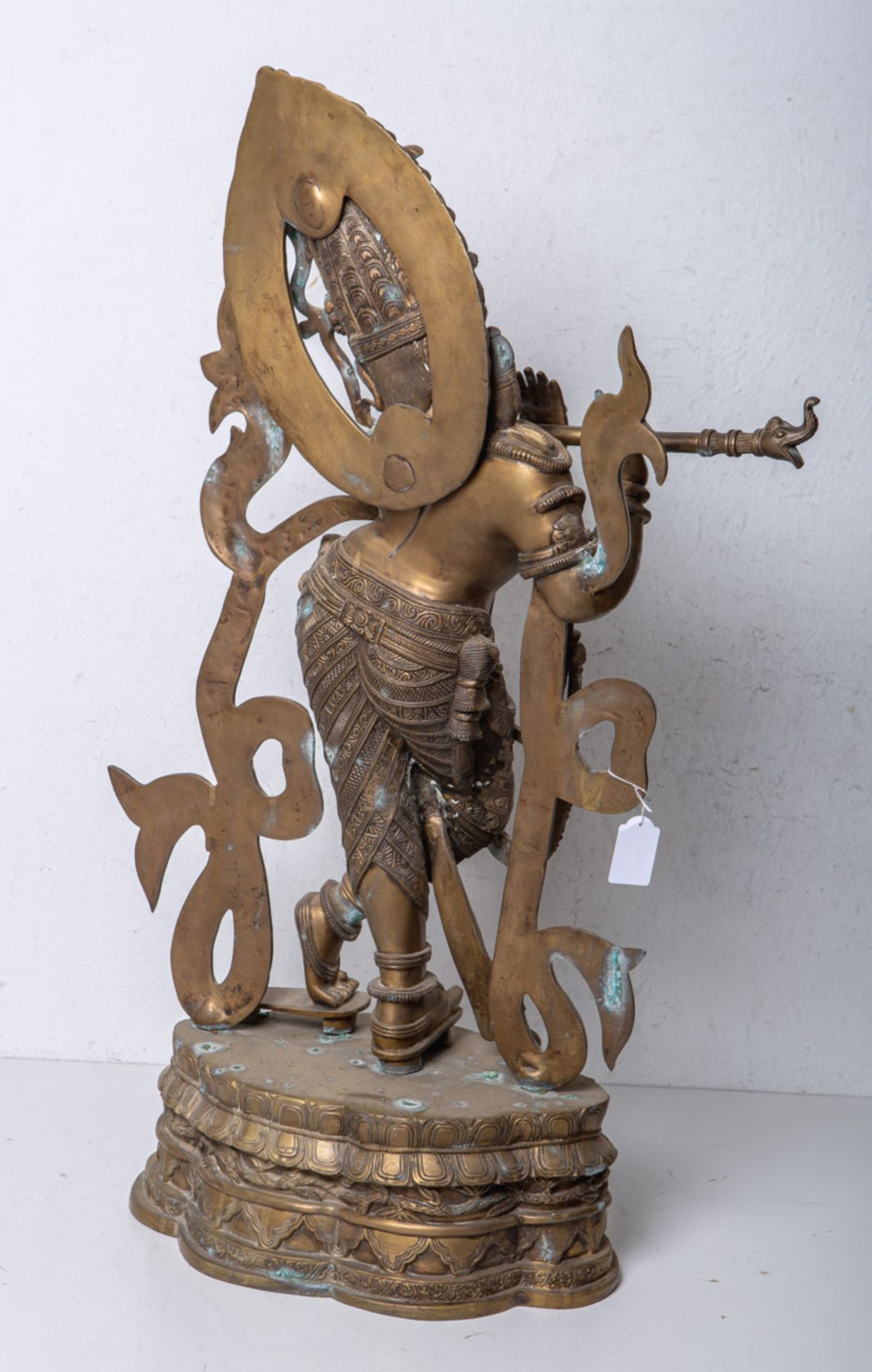 KünstlerIn unbekannt (wohl Indien, 19./20. Jh.) Lord Krishna m. Flöte - Bild 2 aus 3
