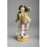 Porzellanfigur "Junge mit Blumenreigen" (Meissen, 1. Wahl, Knaufzeit)