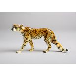 Porzellanfigur "schreitender Gepard" (Goebel, wohl 1950/60er Jahre)