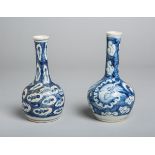 2-teiliges Konvolut von kleinen Vasen (China, Alter unbekannt)