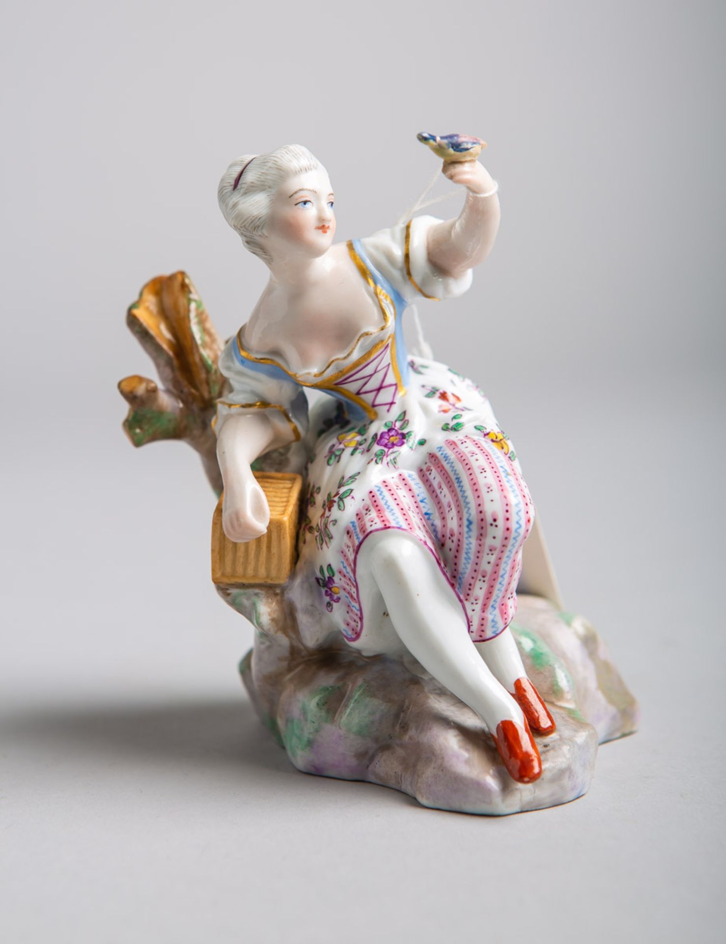 Figurine "Schäferin mit Vogelbauer" (19. Jh.)