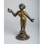 Bronzefigur "Tempeltänzerin" (Pakistan o. Indien, wohl 18./19. Jh.)