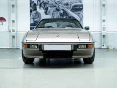 Porsche 924 (2l), 92kw/ 125PS, 5-Gang Schaltgetriebe