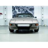 Porsche 924 (2l), 92kw/ 125PS, 5-Gang Schaltgetriebe