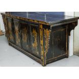 Halbschrank (China, 19./20. Jh.)