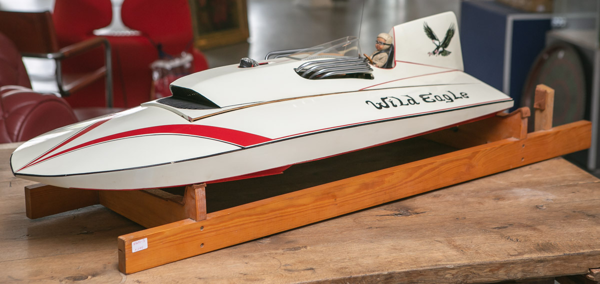 Modell eines Speedbootes, "Wild Eagle"