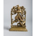 Figurengruppe "Devi Durga" (Indien, wohl um 1900)