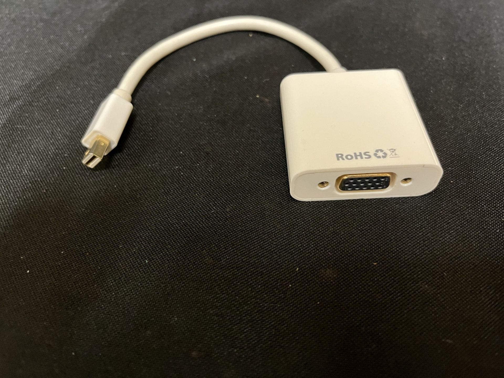 Cable - Mac(mini-displayport) to VGA Adapter