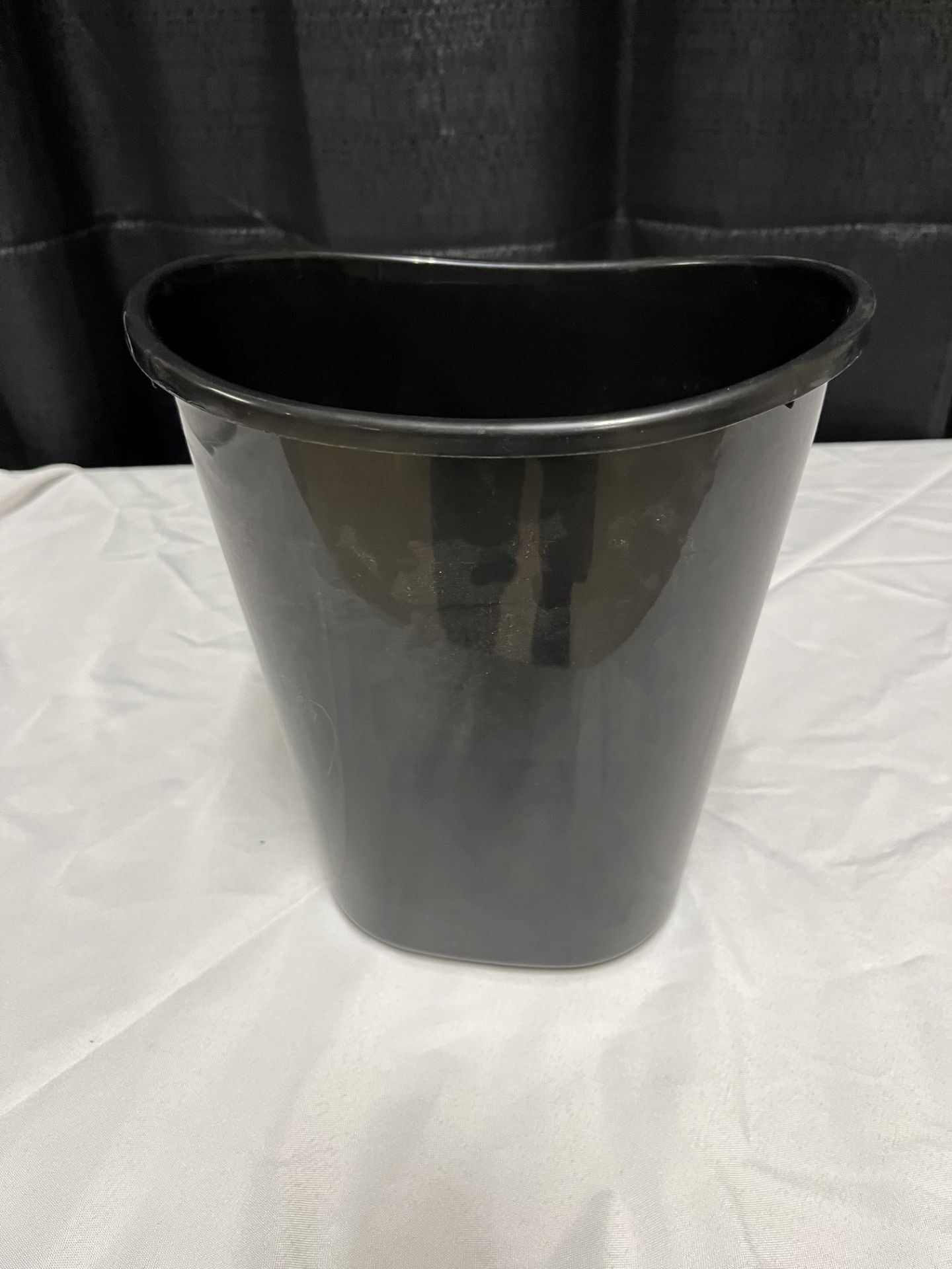Trash Can - Small (convention booth)