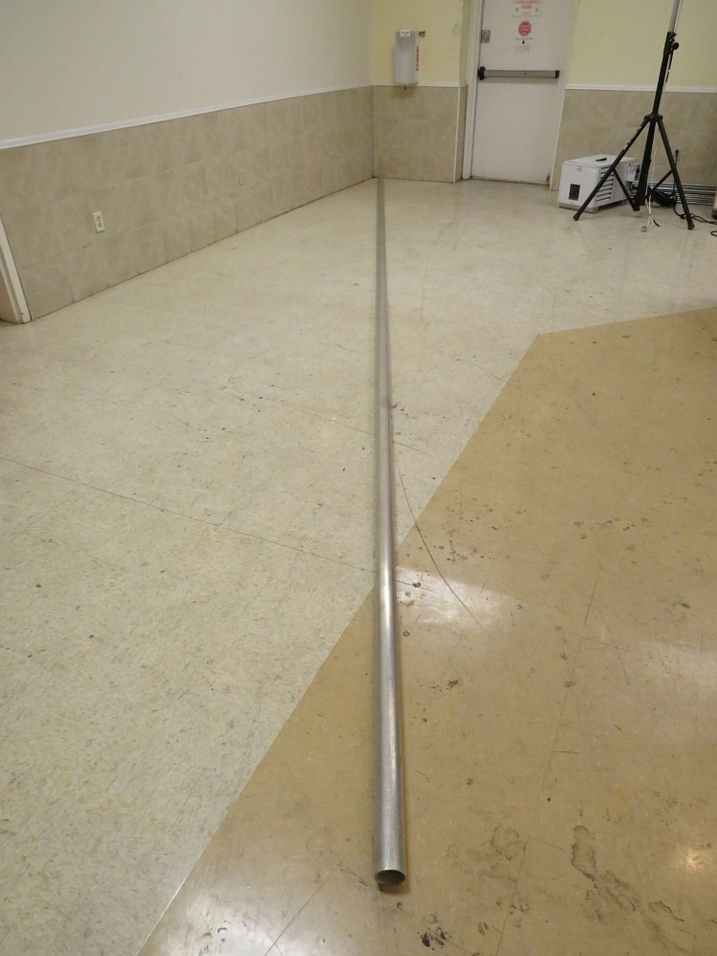 Aluminum Leg Pipe 2 1/2in diameter x 12ft long