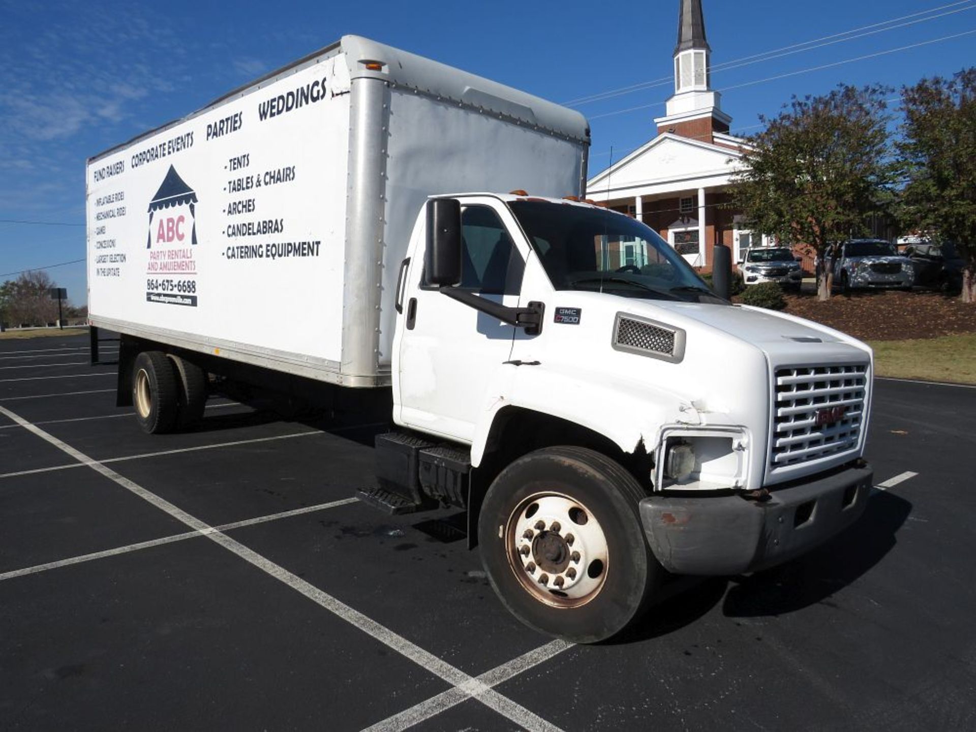 2005 GMC 24' BOX TRUCK, 7.2 L DIESEL C7500 213593 miles - Image 5 of 11