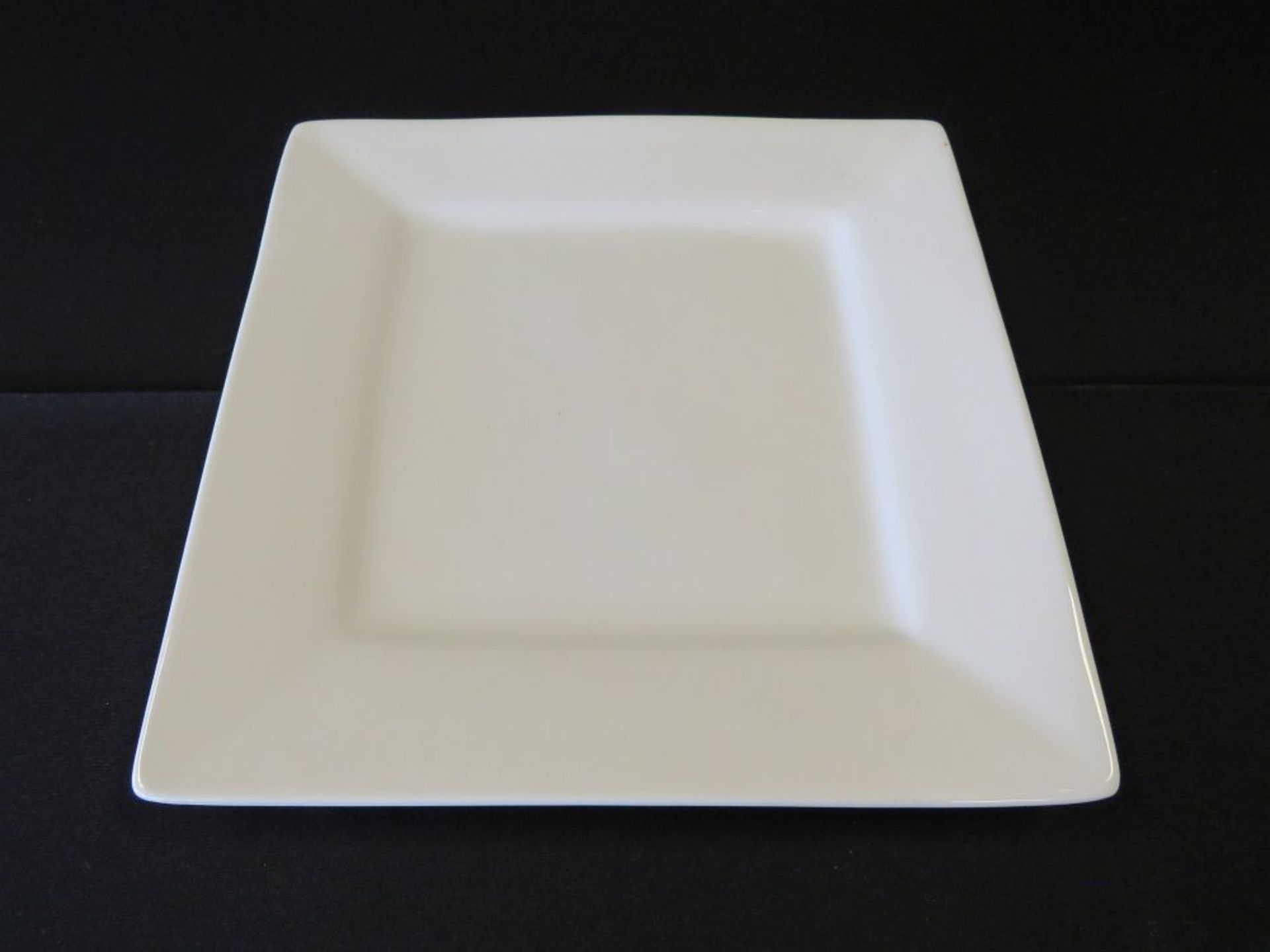 PLATE DINNER SQUARE 10 1/8"