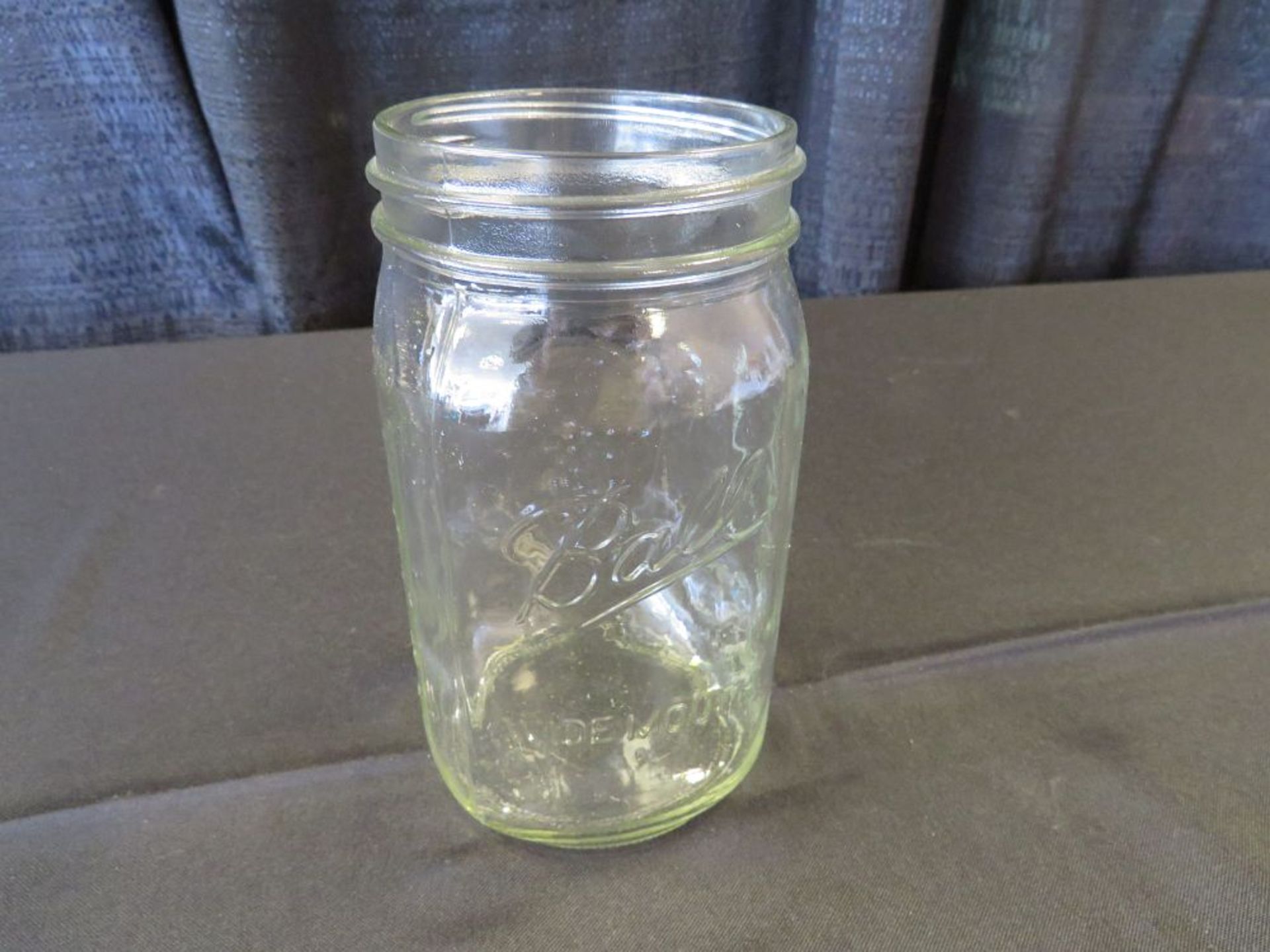 MASON JARS (24OZ)