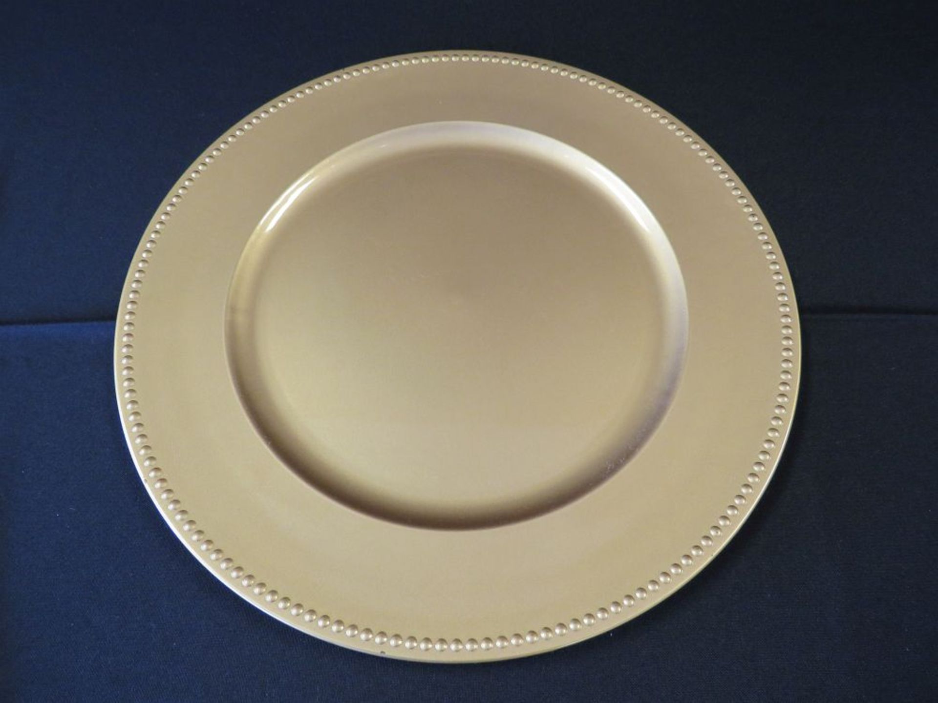 PLATE CHARGER GOLD