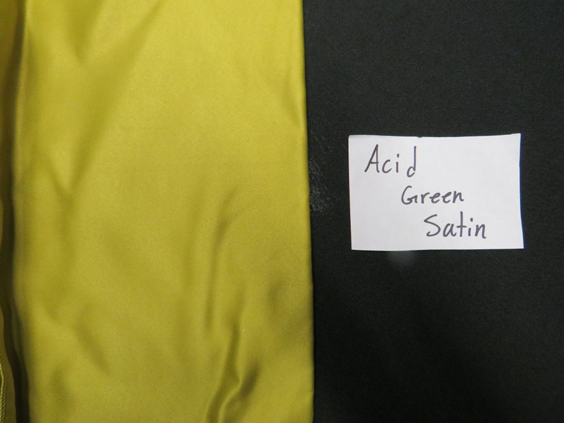 132" ACID GREEN MATTE SATIN