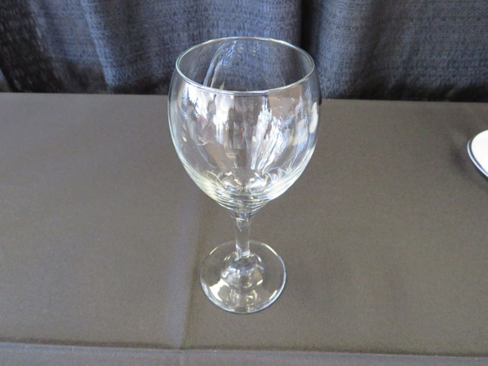 GLASS WINE GOBLET 10 3/4 OZ.