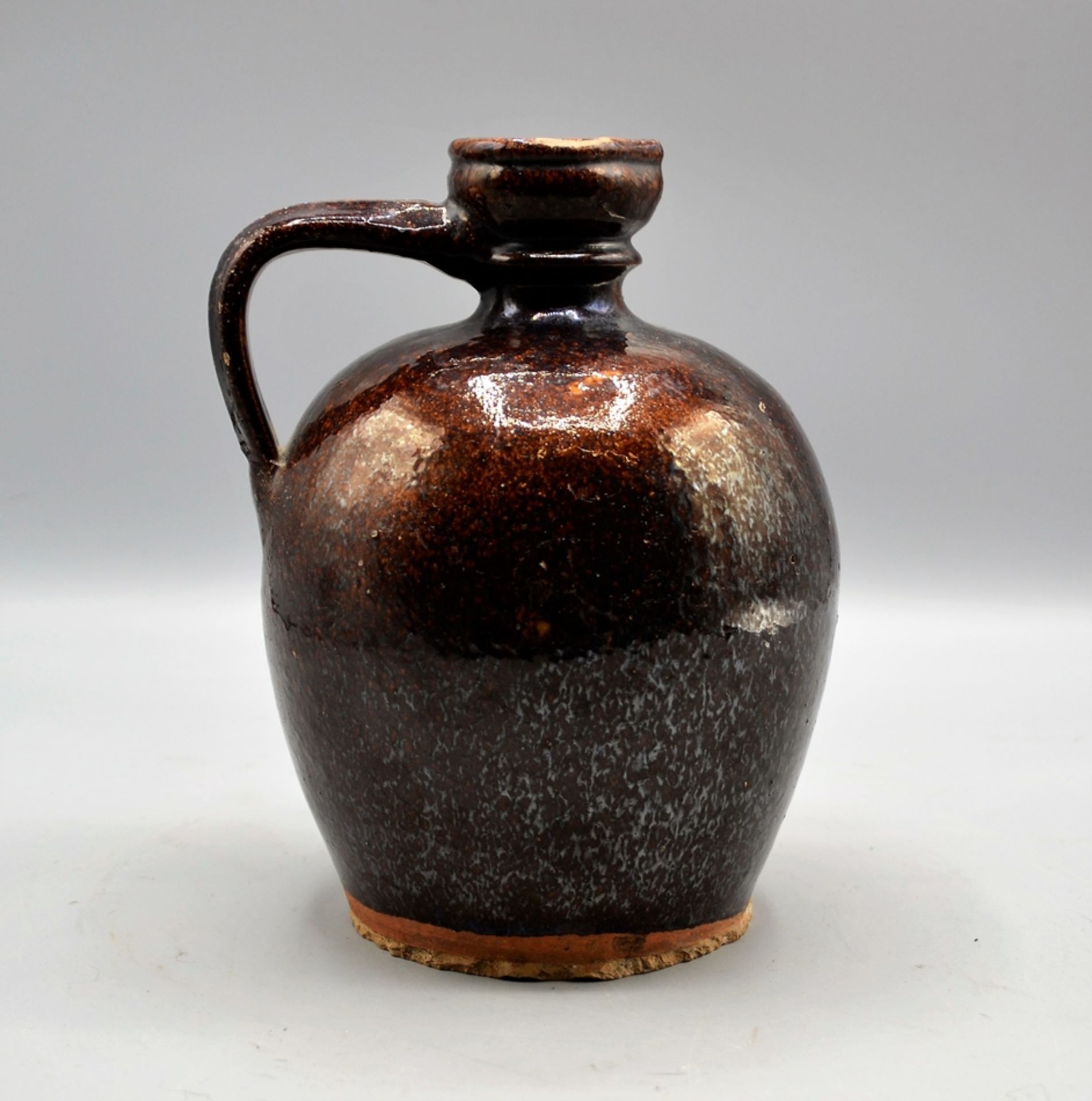 Bludser Hafnerware Keramik, braun glasiert, rötlicher Scherben, leicht bestoßen, ca. 20 cm - Bild 2 aus 4