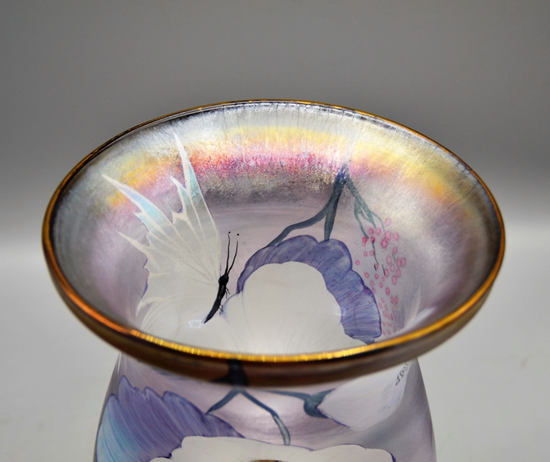 Eisch Glashütte Vase 1987, signiert u. datiert im Abriss "Eisch87 R.T.", beidseitig eingestochener  - Bild 5 aus 5