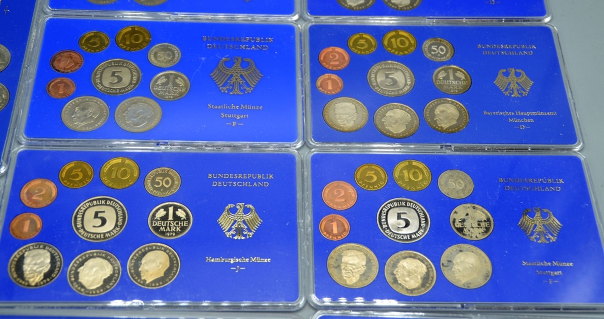 Münzsammlung Kursmünzensätze DM BRD 13 Sätze, darunter 1977 G, 1978 G, 1978 J, 1978 D, 1978 F, 1979 - Bild 3 aus 4