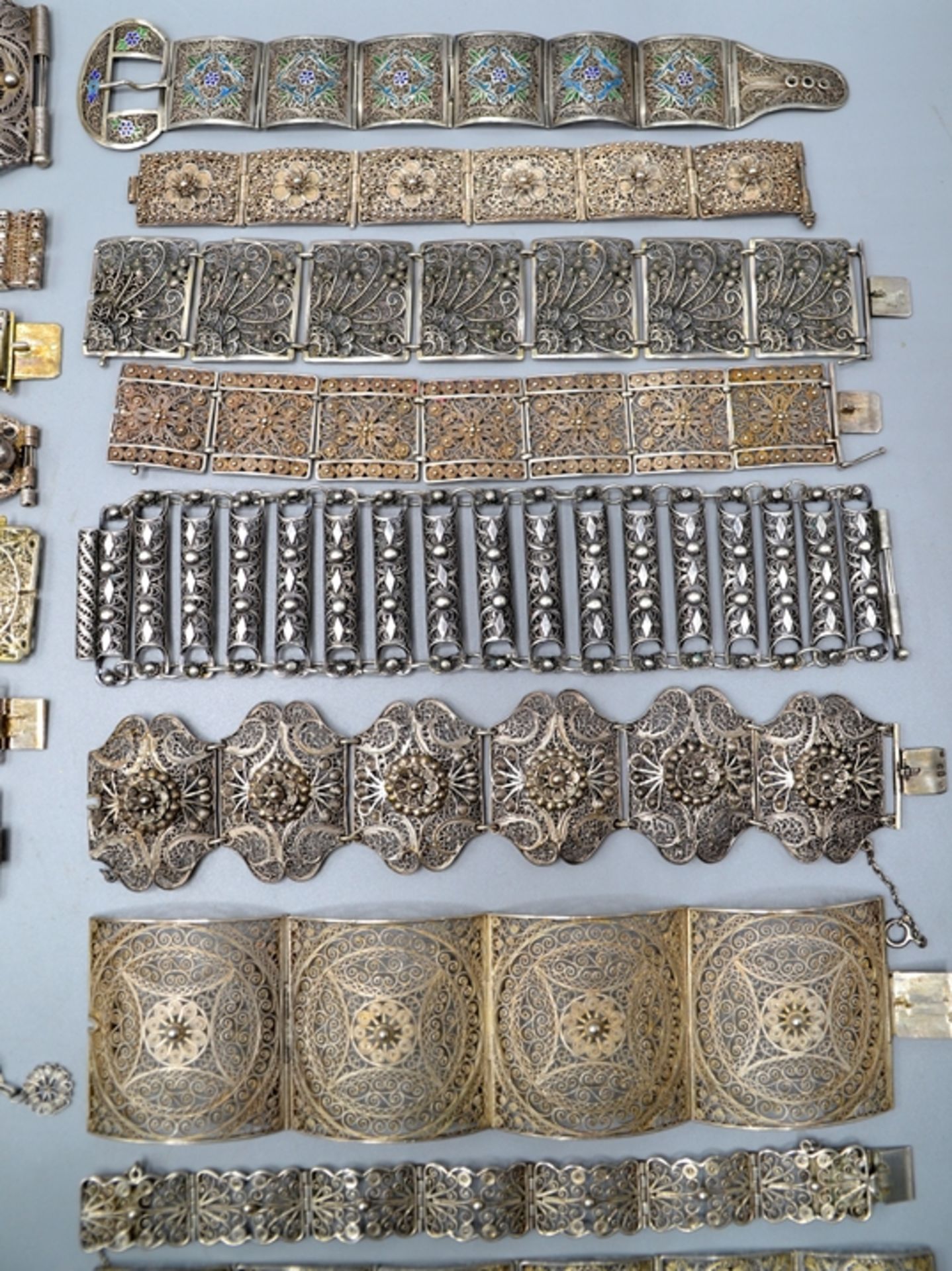 Armbänder filigran Silberdraht Silberschmuck Trachtenschmuck überw. Silber ca. 29 St., der große Te - Bild 5 aus 5