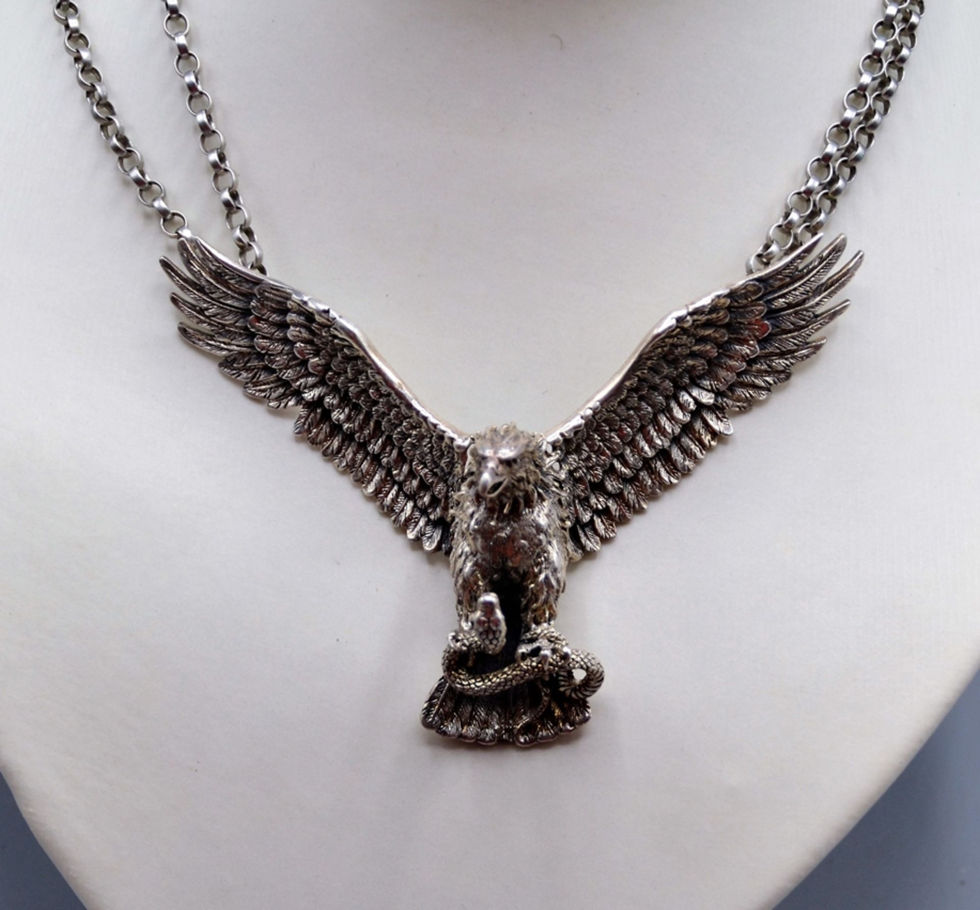 Adler m. Schlange Silber Collier bewegliche Flügel, 835 Silber, wunderschöner großer Silber Adler m