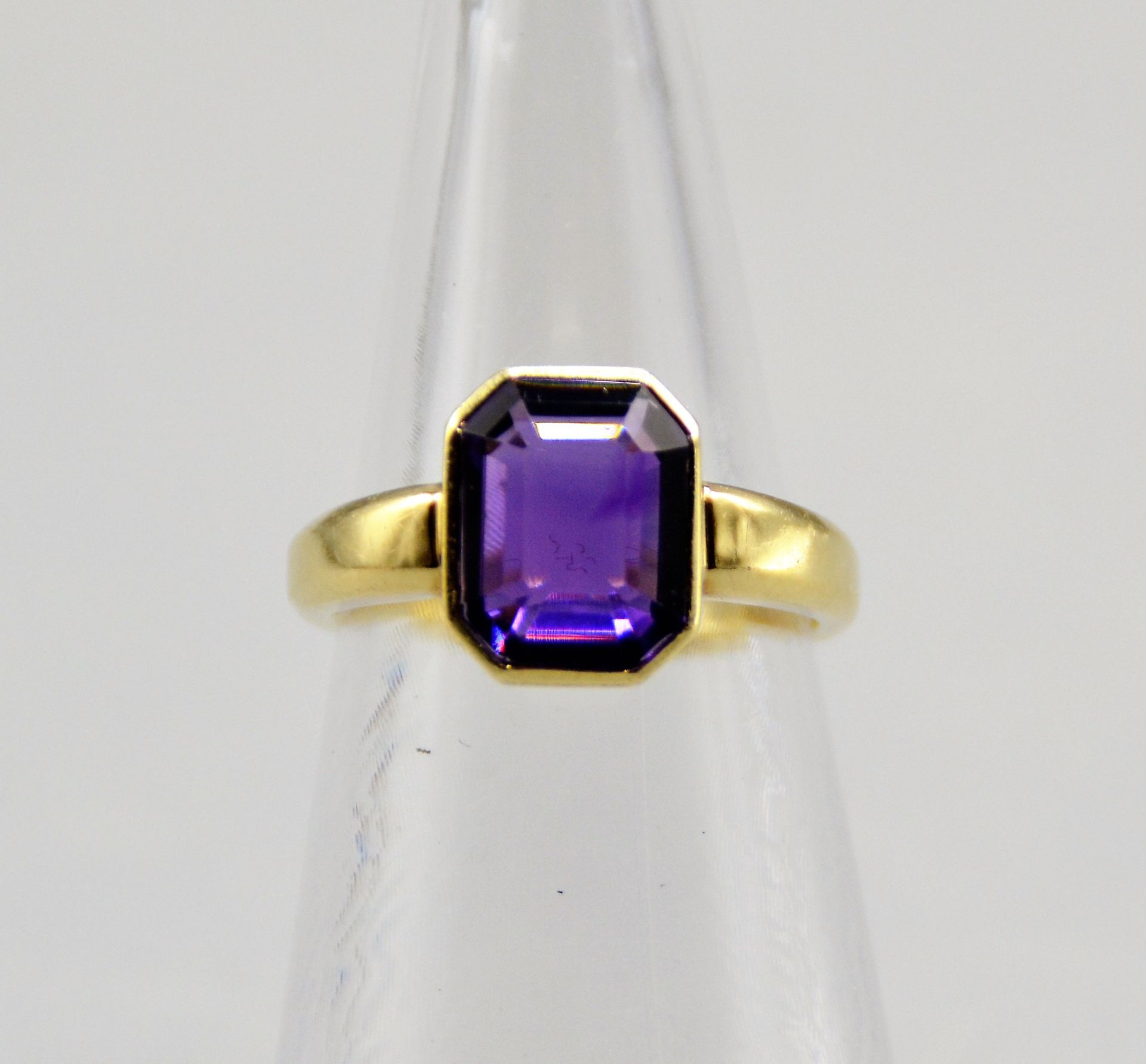 Amethyst Damenring 585 Gold, Amethyst ca. 9 x 7 mm, Ring Ø 16 mm, 4,6 g