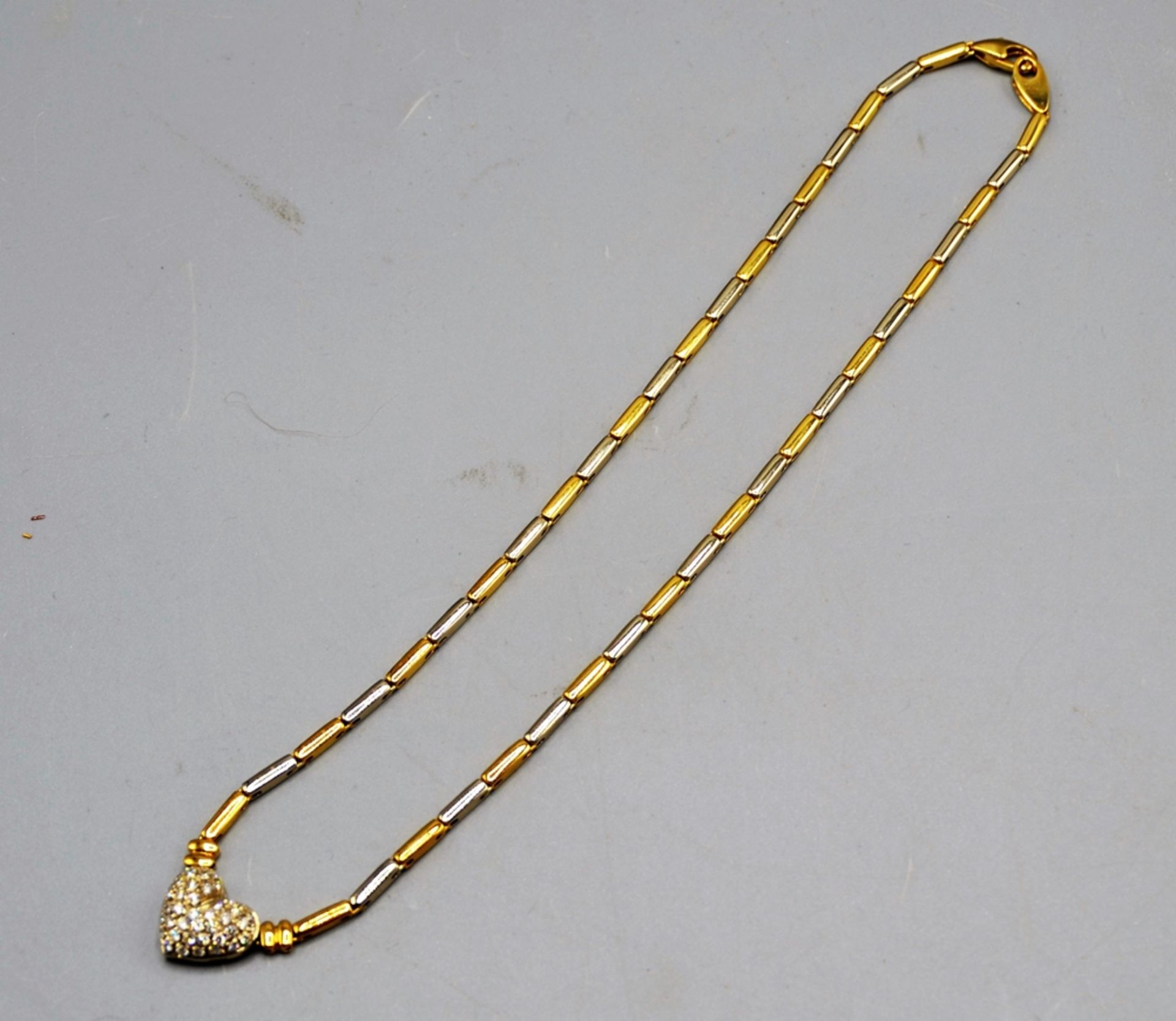 Herz Collier mit Brillanten 750 Gold, Kette mit Gliedern aus Gelb- Weißgold, Herz mit vielen Brilla - Image 3 of 3