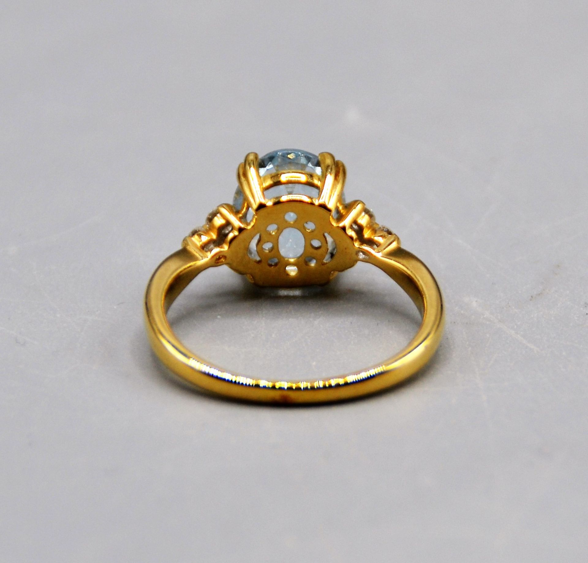 Christ Damenring Aquamarin Diamanten 585 Gold, Aquamarin 2,21 ct., 6 Brillanten zus. 0,18 ct. Reinh - Image 4 of 6