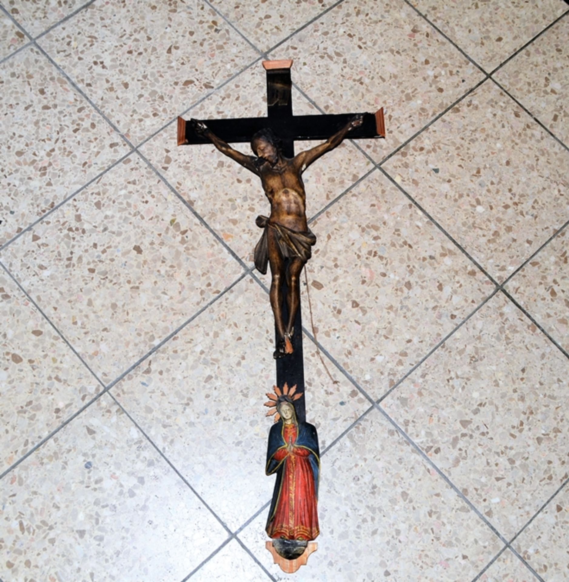 Kruzifix Christus geschnitzt 19 Jhdt., tlw. restauriert / ergänzt, ca. 87 cm