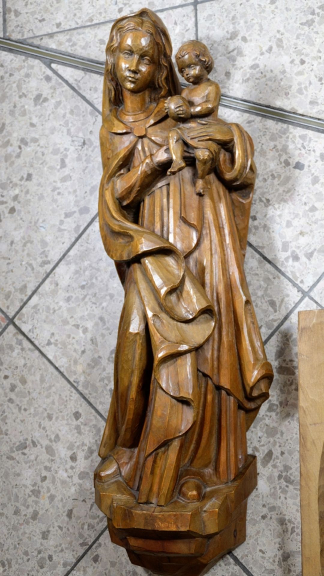 Madonna Feldkreuz Holzrelief etc. Schnitzobjekte Konvolut 4-teilig - Image 3 of 4