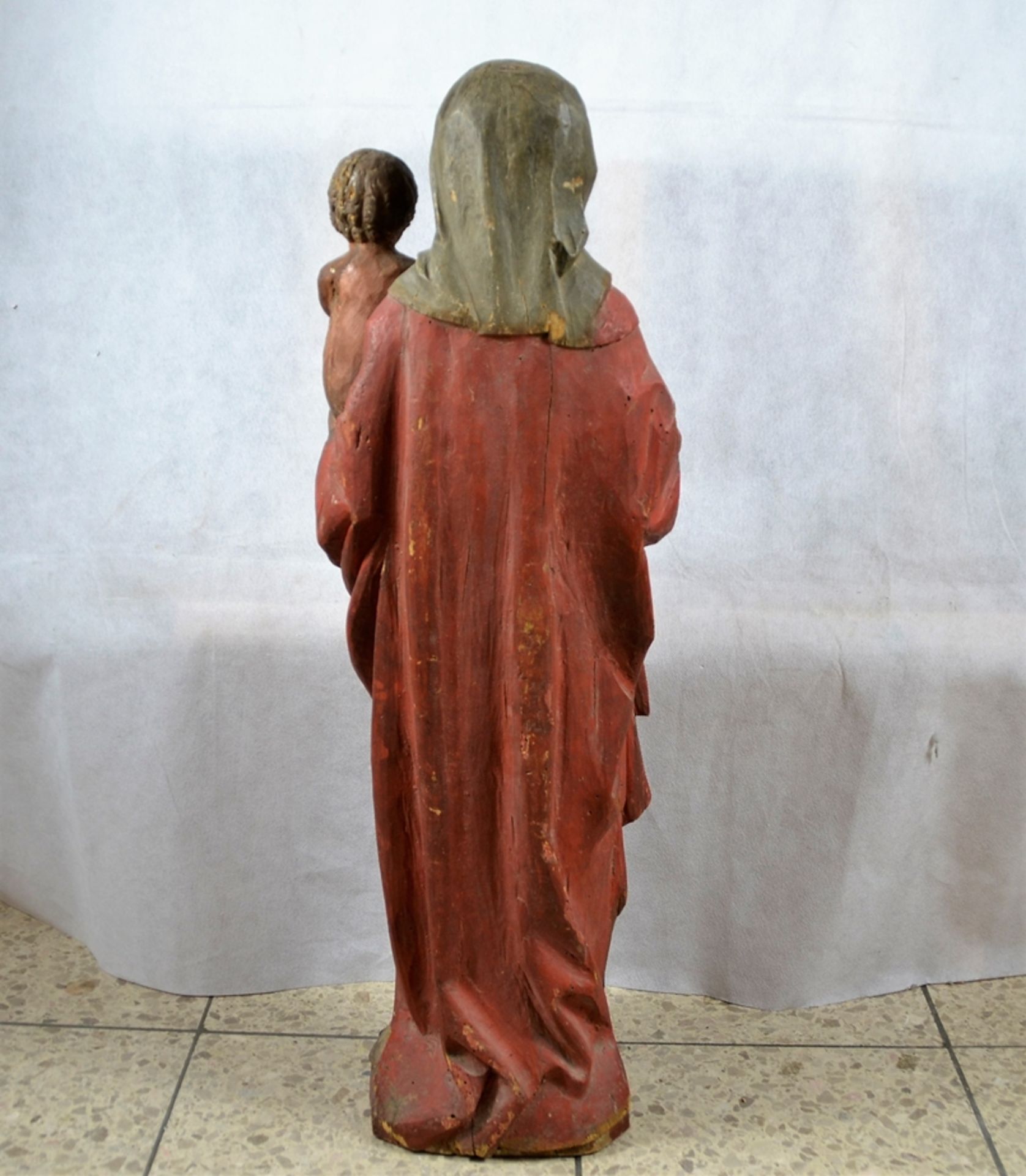 Anna selbdritt Schnitzfigur 16 Jhdt., Maria fehlt, ca. 75 cm - Bild 3 aus 4