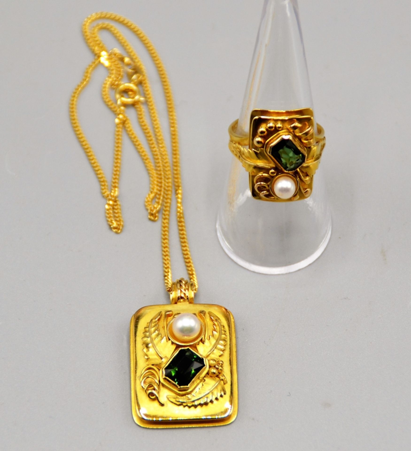 Turmalin Perlen Schmuckset 585 Gold, Goldschmiedearbeit Einzelanfertigung in 585 Gold, Anhänger und
