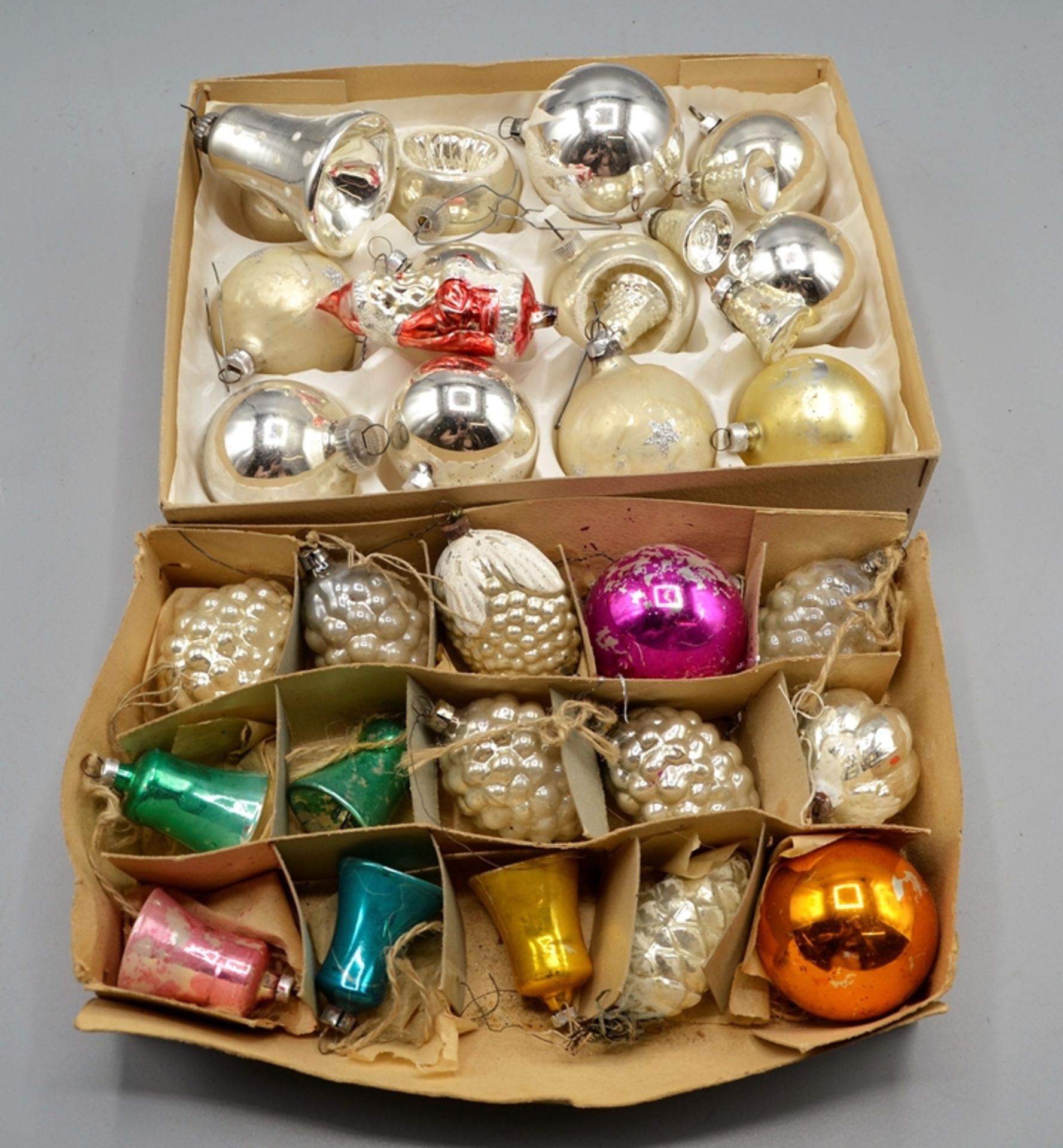 Weihnachtsschmuck, Christbaumkugeln, alt ca. 70 Stück, Lametta, Miniaturförmchen - Image 6 of 6
