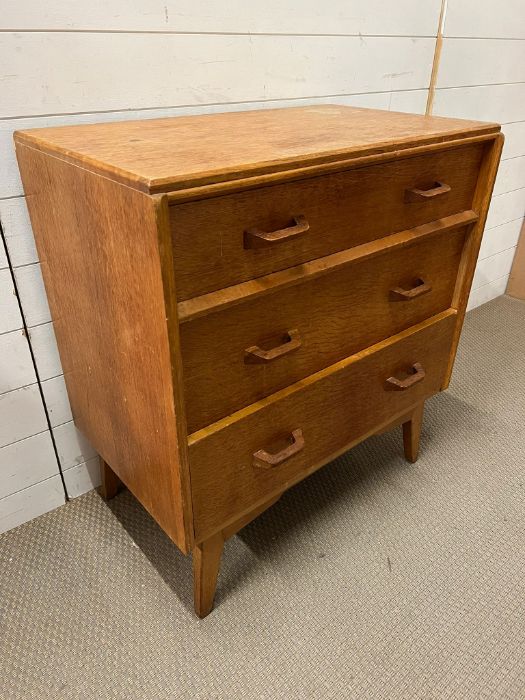 A Mid Century teak chest of drawers (H85cm W76cm D46cm) - Image 2 of 3