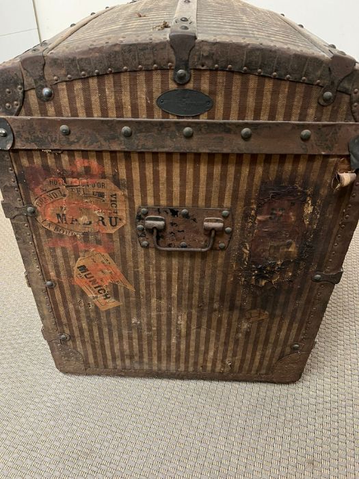 A canvas and a metal bound travel trunk (H65cm W86cm D50cm) - Image 9 of 9