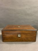 A walnut work box AF (H15cm W40cm D27cm)