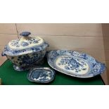 A blue and white lidded tureen and serving platter