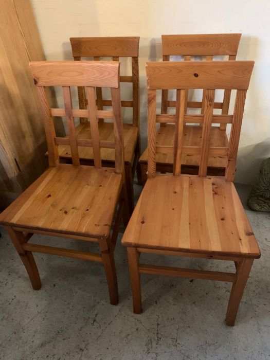 Four lattice back pine chairs - Image 2 of 6