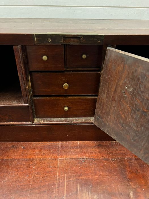 A large bureau (H110cm W94cm D64cm) - Image 3 of 9