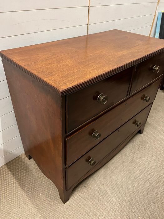 A mahogany secretary desk. (H93cm W110cm D57cm) - Image 2 of 4