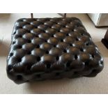 A square leather Chesterfield ottoman (H40cm Sq120cm)