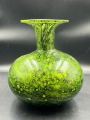 A large green Italian opaline vase (H25cm)