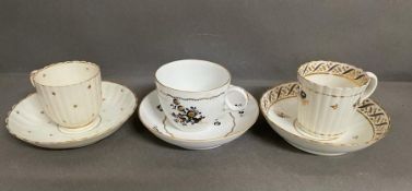 Three 18th century tea cups and saucers, Caughley, Chamberlain Worcester Pat 258 and one other.